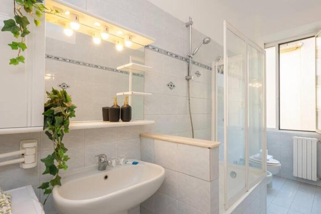 Ihost Studio - Premuda 17 Milano Eksteriør billede